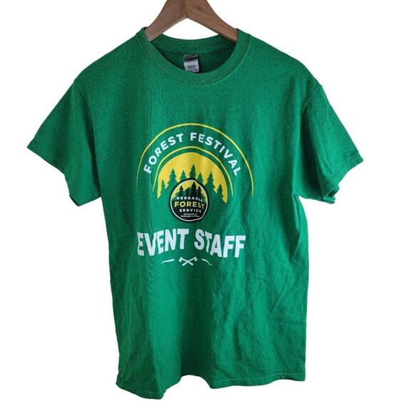 Gildan Tops - Gildan Nebraska Forest Festival Tee T-shirt size M Green Short Sleeve